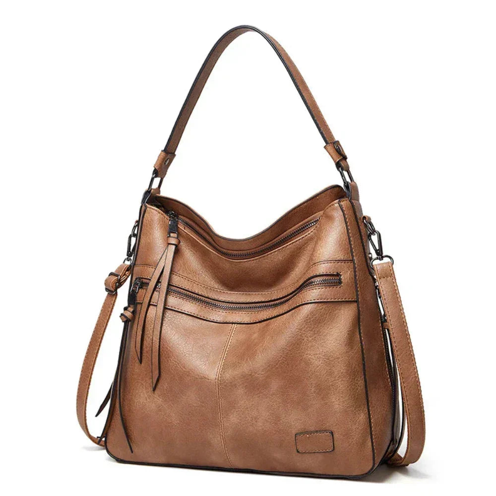 Lilla | Opulent Bag with Timeless Design