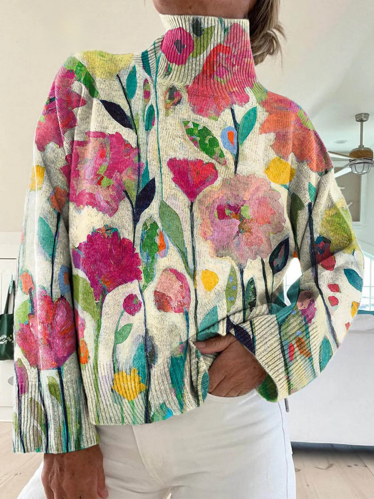 Hanna™ - Stylish Women's Turtleneck Sweater with Charming Vintage Floral Pattern