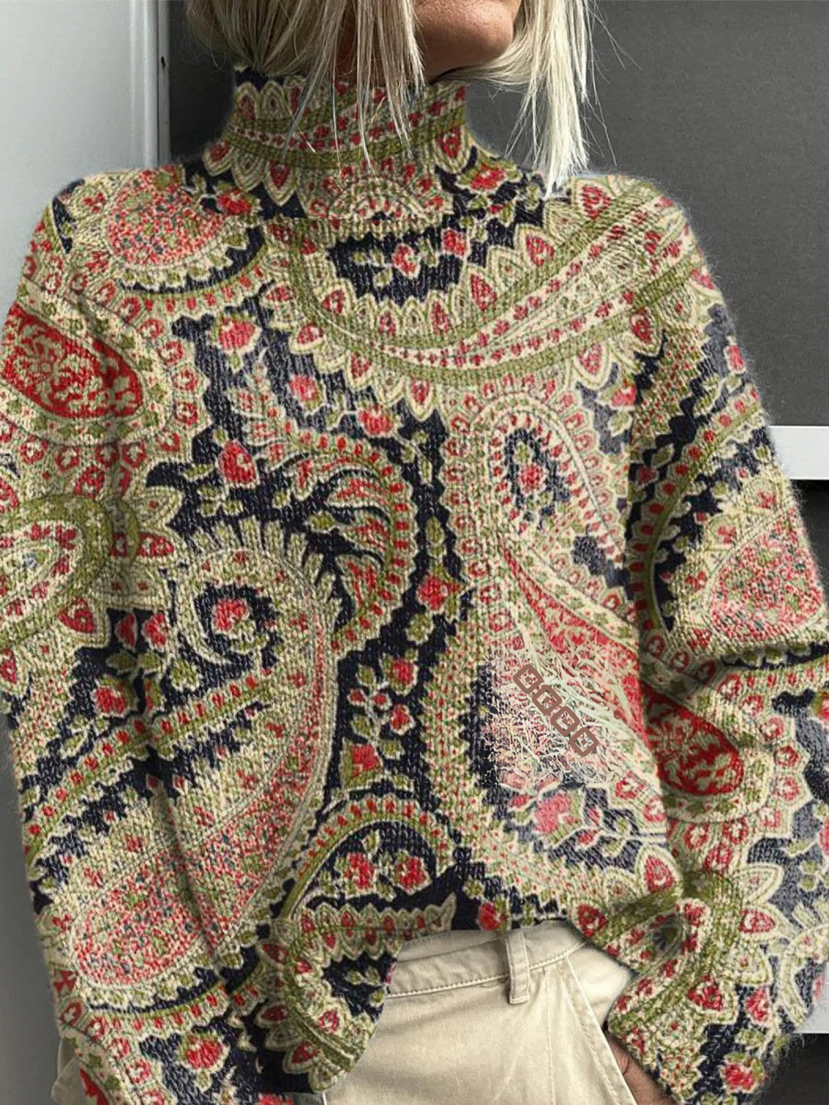Patrycja™ - Stylish Women's Turtleneck with a Charming Vintage Floral Pattern
