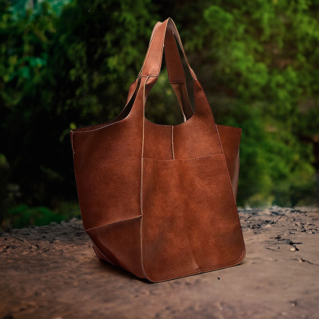 Cecilia | Vintage Bag with Nostalgic Charm