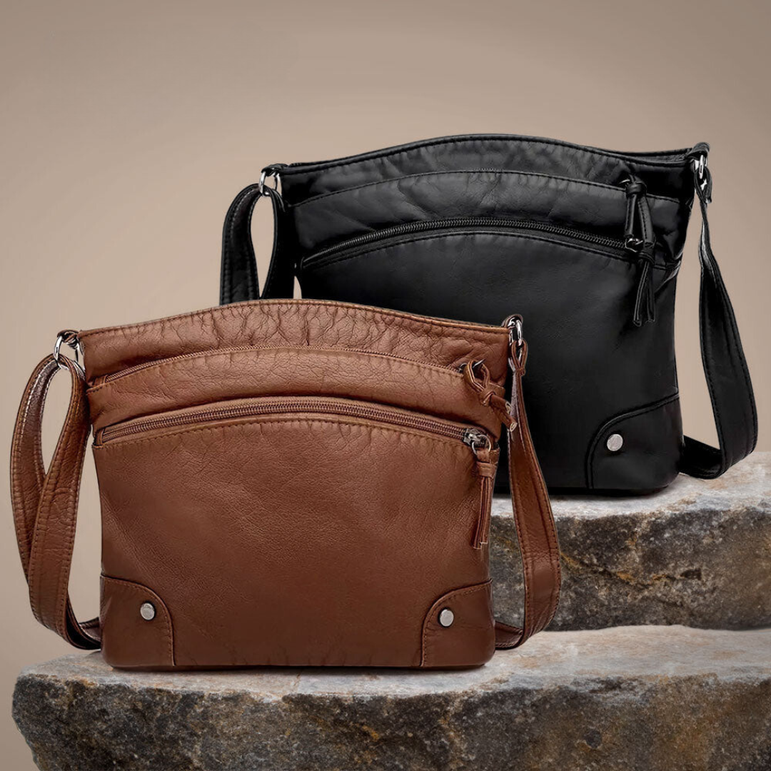 Zoe | Wallet with Timeless Charm