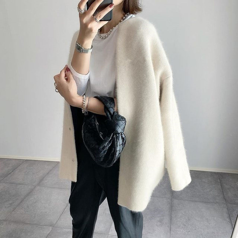Chloé™ - Elegant Warm Cardigan