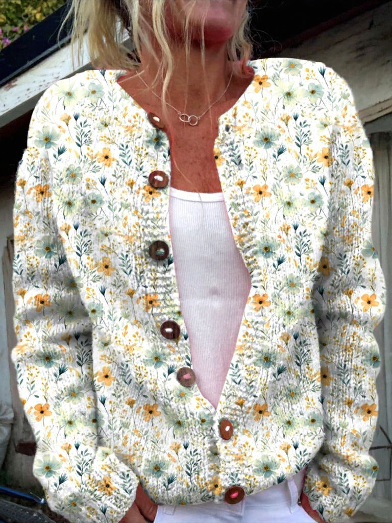 Beautiful floral print cardigan with buttons